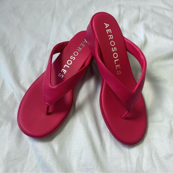 Aerosoles Women’s Isha Wedge Sandals Virtual Pink Vegan Leather Thong Size 8 - Picture 1 of 5
